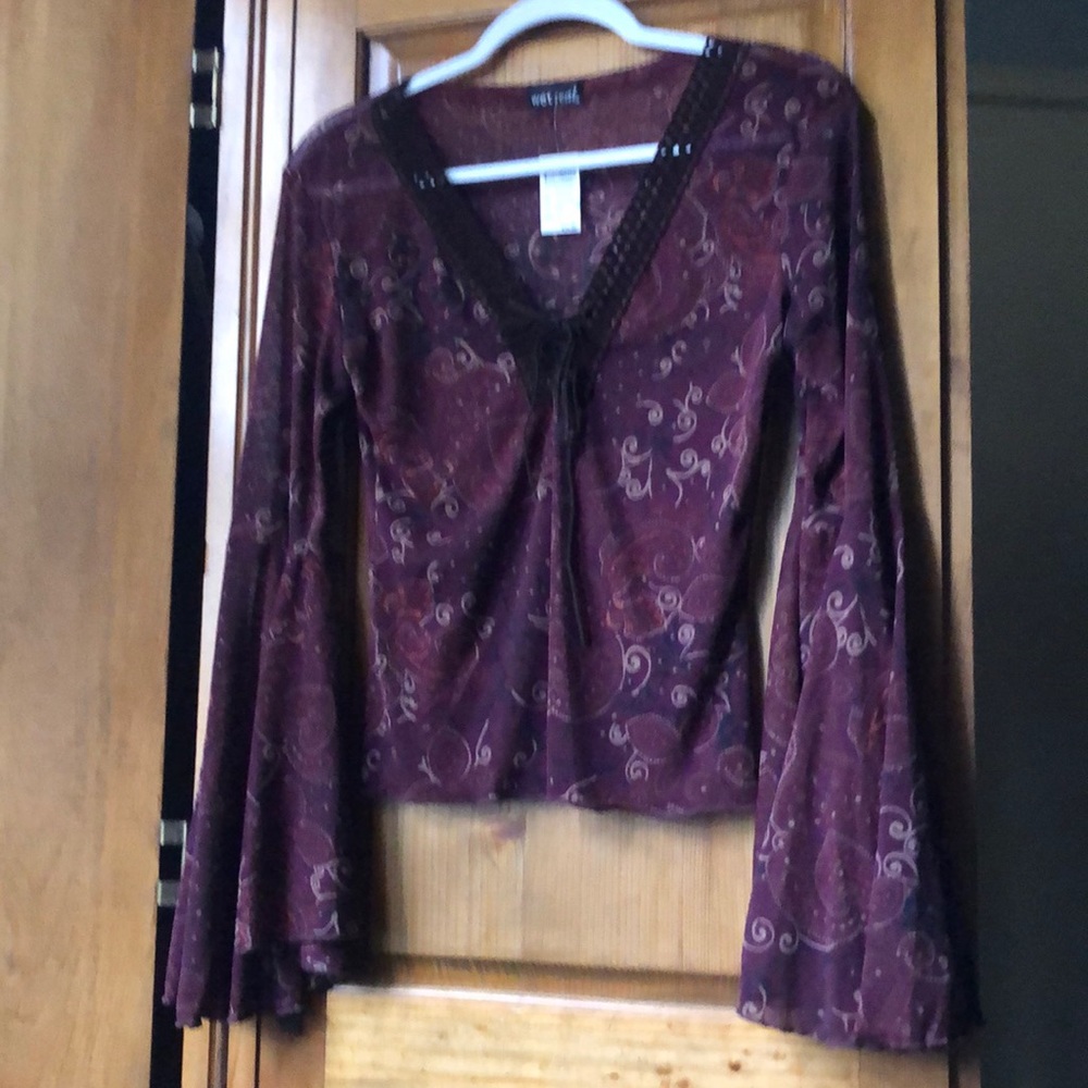 Billow sleeve string neck indie blouse